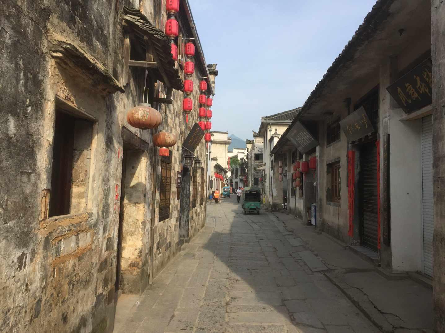 幼儿亲子阅读绘本《学会快乐不生气》家长记录怎么写？